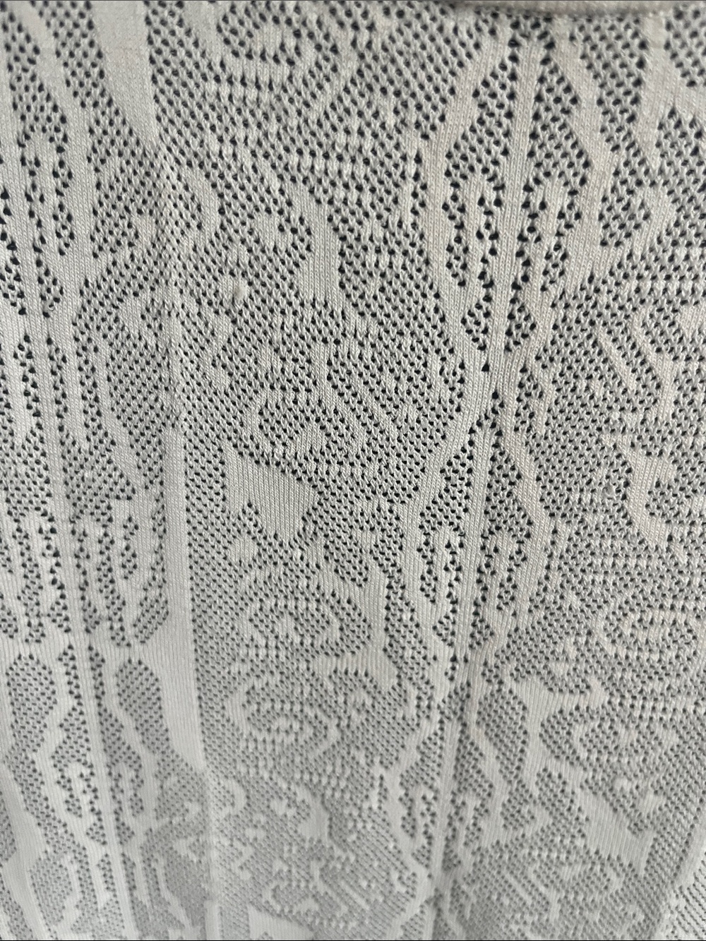 BCBGMaxAzria White Lace Asymmetrical Hem Sleeveless Dress. - Picture 5 of 5